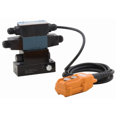 BVA Hydraulics PS33L 3-way/3-position, HP03 solenoid valve, motor-mount, 120 VAC, 10,000 psi (700 bar)